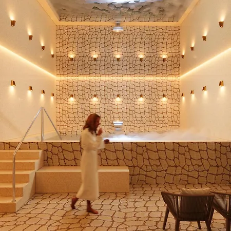Grand Tonic Hotel & Spa Paris-3