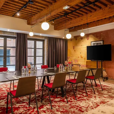 Cour Des Loges Lyon, A Radisson Collection Hotel-2