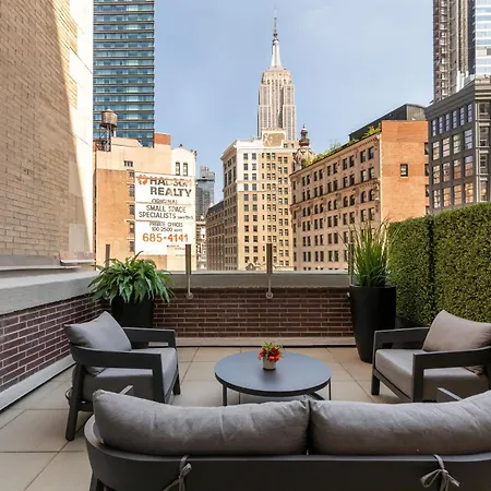 Broadway Plaza Hotel-3