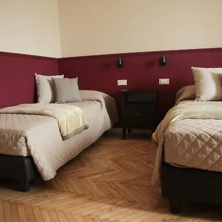 Albergo Garisenda Con Terrazza Panoramica Sulle Due Torri-3