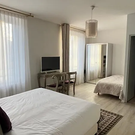 Hotel La Reserve-3
