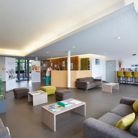 Residence Goelia Les Grands Rochers-2