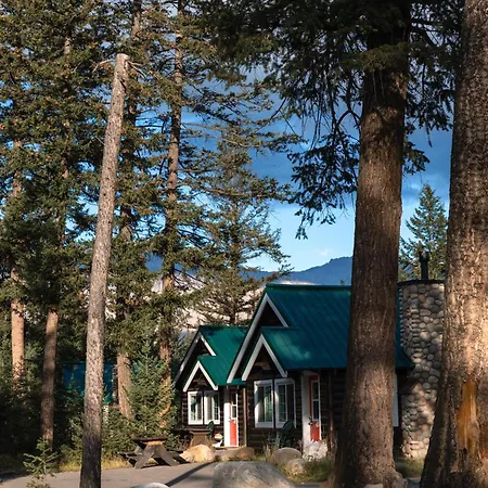 Pine Bungalows-3