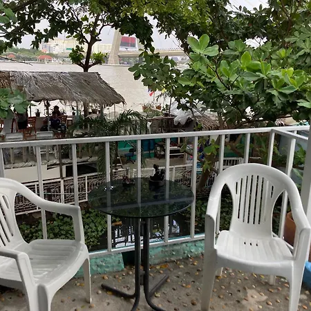 New Phiman Riverview Guesthouse-2