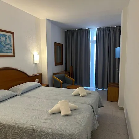 Hotel Marina Playa De Palma-3