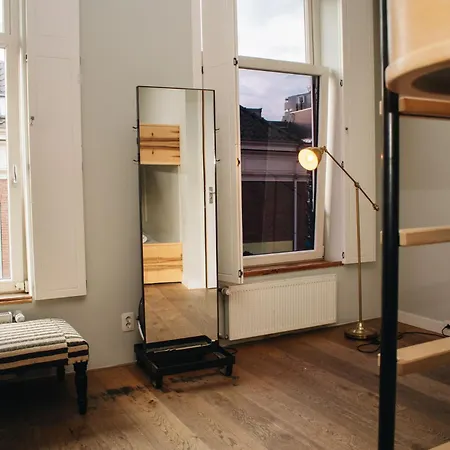 King Kong Hostel-2