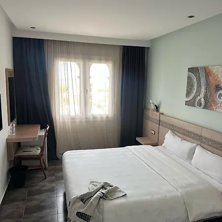 Hotel A44-3