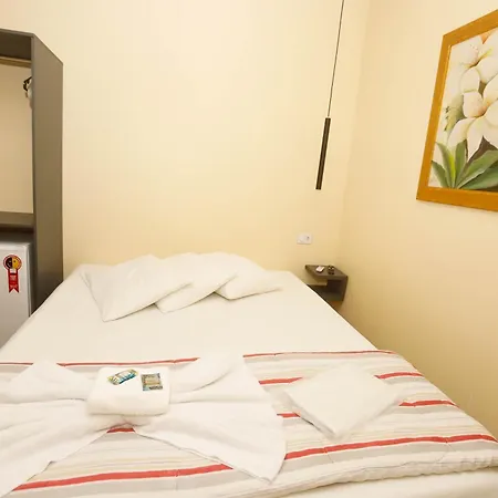 Hotel Garfo de Ouro-2