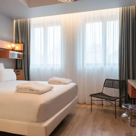 Golden Tulip Saint Malo- Le Grand Be-2