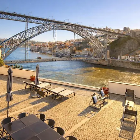 Bridge It - Suites & Views-2