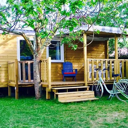 Camping Aux Couleurs du ferret-2