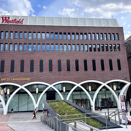 Holiday Inn - Hamburg - Hafencity By Ihg-3