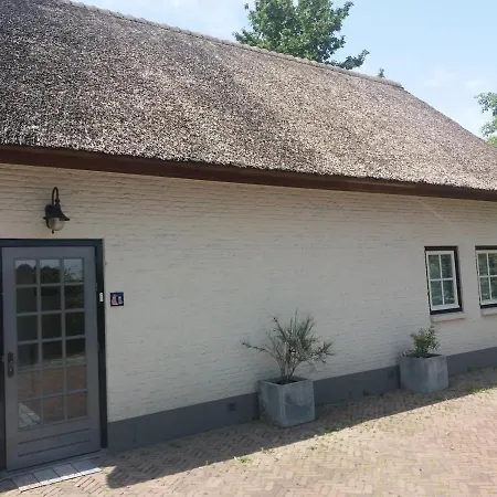 Guesthouse Rijsbergen_Zundert-3