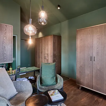 Floris Green Suites By Parc Hotel Florian-3