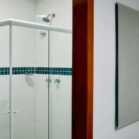 Hotel Beirut-3