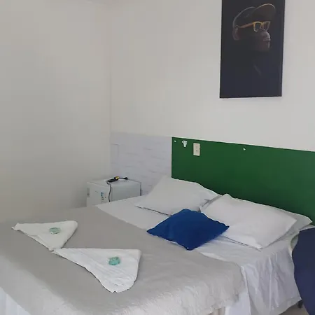 Pousada Villa Giglio Av Lucas Nogueira Garces x Rubens Paiva região nobre de Atibaia-3