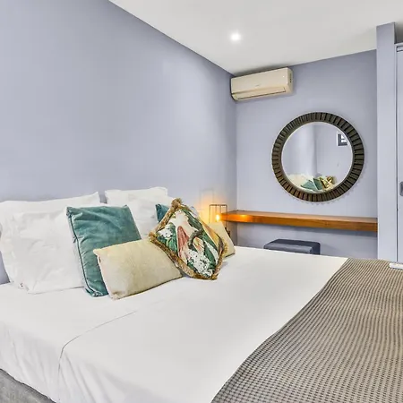 Indigo Apartments & Suites - 'Adults Only'-2