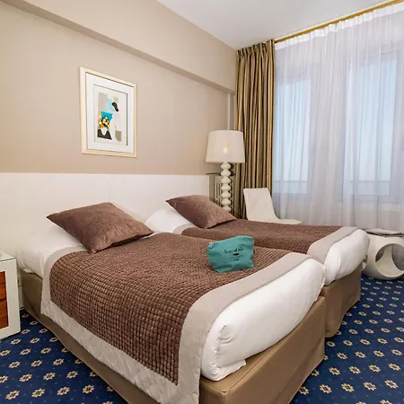 Hotel Aguado-2