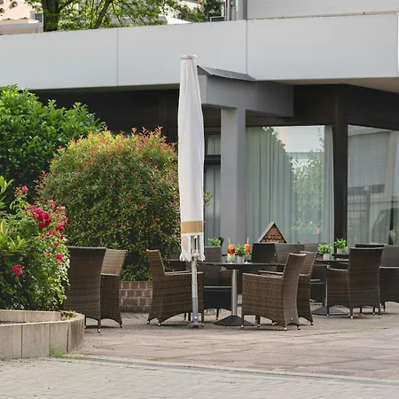 Leonardo Hotel Heidelberg City Center-2