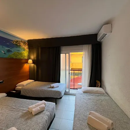 Hotel Maremagnum-3