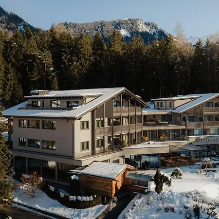 Waldrast - Forestside Living-3
