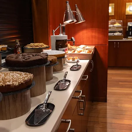 Holiday Inn Milan Garibaldi Station By Ihg-3