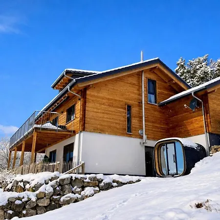 Edersee-Chalet-3