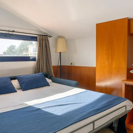 Hotel Garbi-3