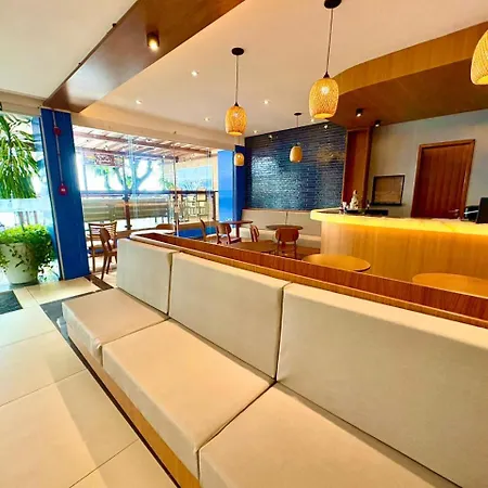 Hit Hotel-3