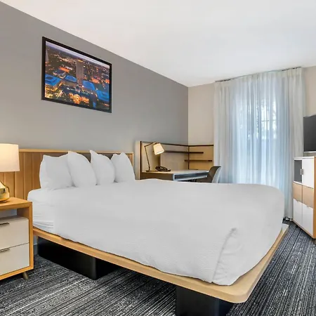 Mainstay Suites-2