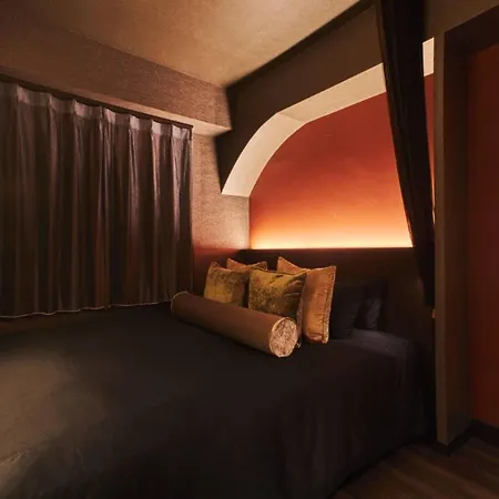 Roppongi Hotel S-2