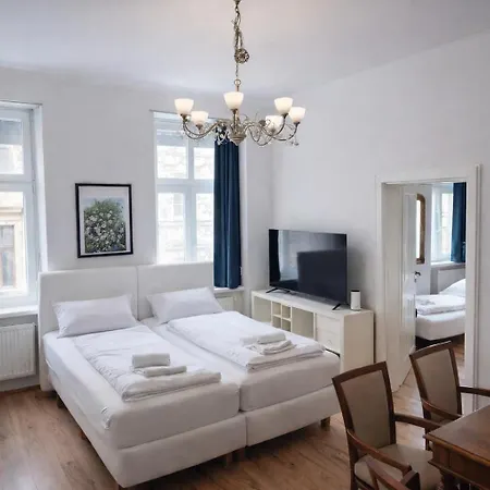 Old Vienna Apartments-3