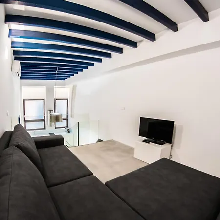 Lonja Suites Apartments-2