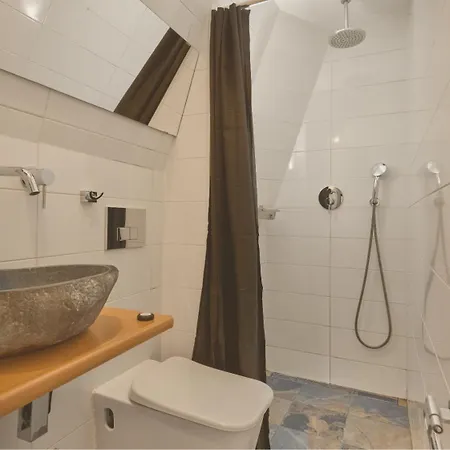 Quentin Canal House Hotel-2