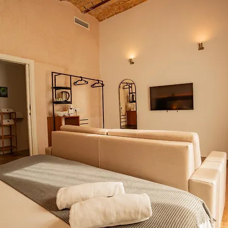 Isa Sevilla Suites-3