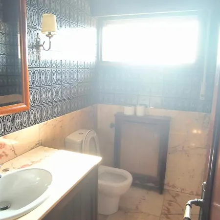 Azkorri Beach House 10 Rooms Bilbao-2