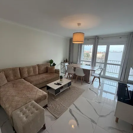 Bel Appartement spacieux T4 avec 2 Parkings privée Gratuit-3