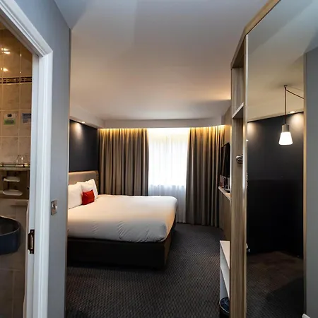 Holiday Inn Express Canterbury By Ihg-2