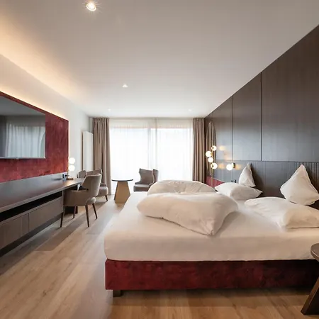 Dominik Alpine City Wellness Hotel Brixen - Adults Only-3