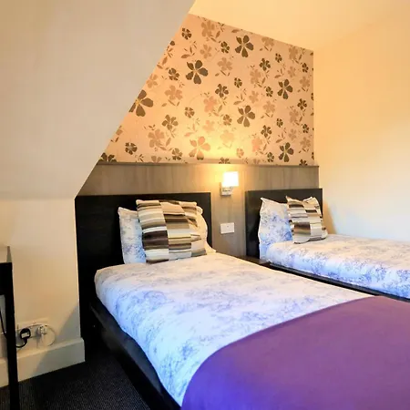 Edinburgh Holiday Guest House-2