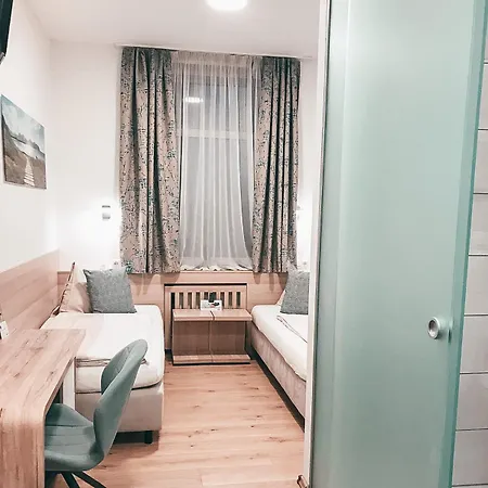 Hotel Bayrischer Hof-3