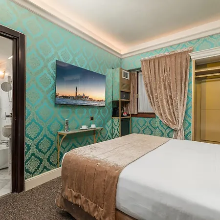 Palazzo Paruta & Wellness Suites-3