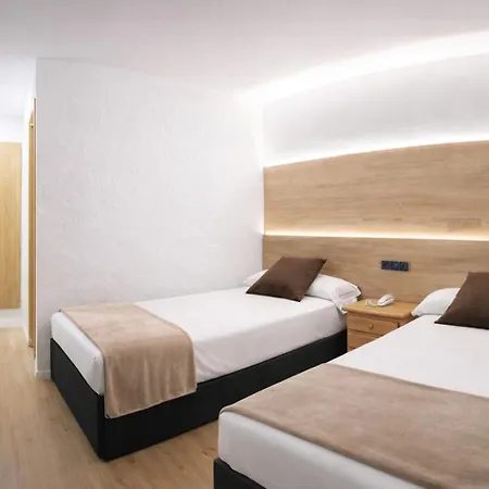 Hotel Les Neus-2