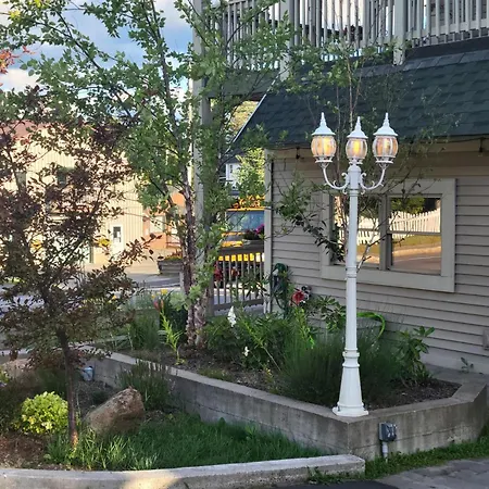 Downhill Lodge Condominium-3