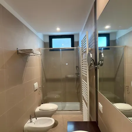 Hotel Trieste RICCIONE-2