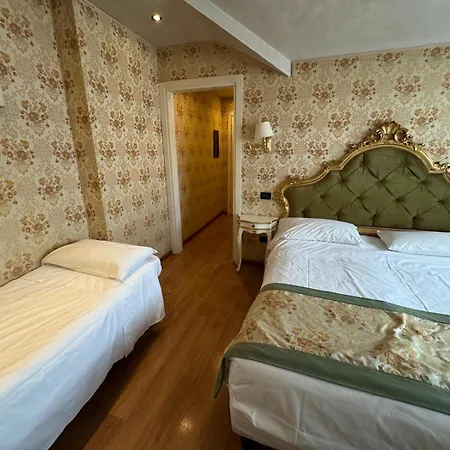 Hotel Tre Archi-3