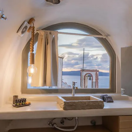 Athina Luxury Suites-3