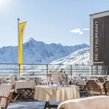 Hotel Hochsölden-3