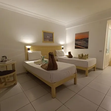 Zak Inn Residence-2