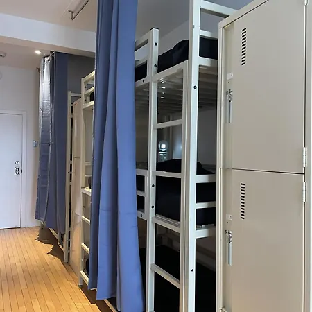 Alt Hostel-3